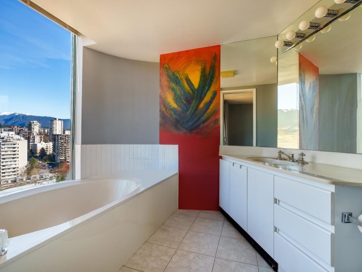 Photo 11 at 2203 - 120 W 2nd Street, Lower Lonsdale, North Vancouver