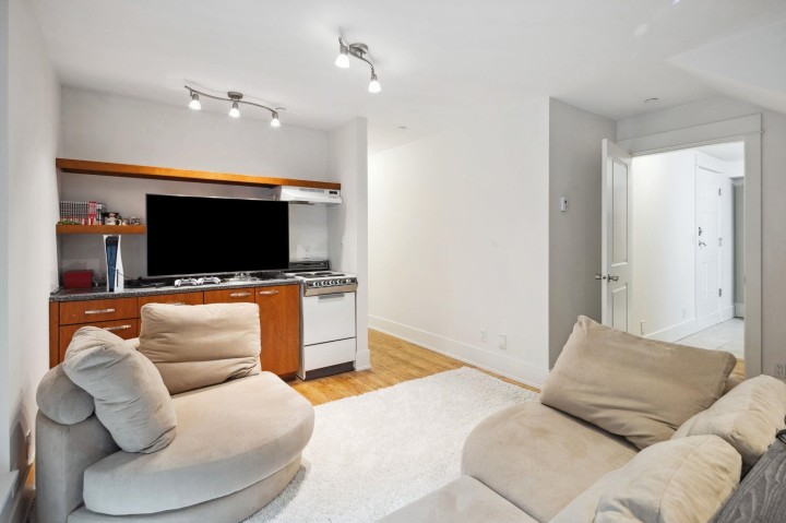 Photo 27 at 3322 W 40th Avenue, Dunbar, Vancouver West