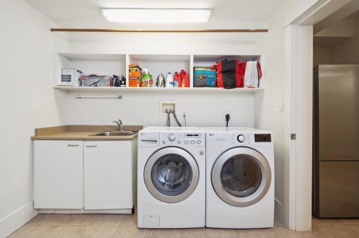 Photo 32 at 3322 W 40th Avenue, Dunbar, Vancouver West