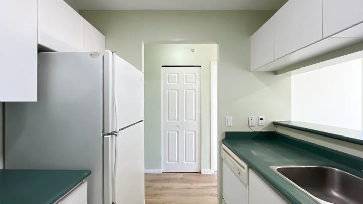 Photo 9 at 1508 - 5189 Gaston Street, Collingwood VE, Vancouver East