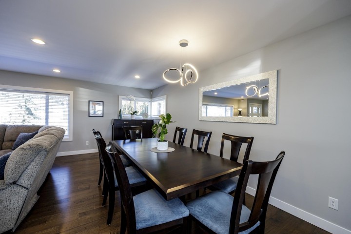 Photo 6 at 887 E 17th Street, Boulevard, North Vancouver