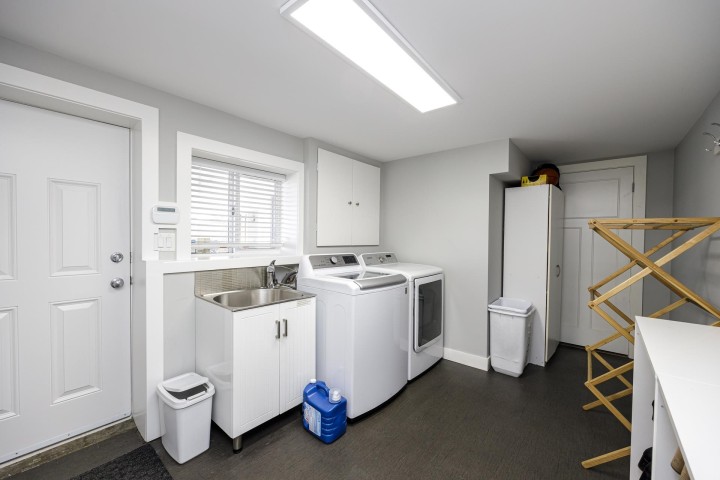 Photo 26 at 887 E 17th Street, Boulevard, North Vancouver