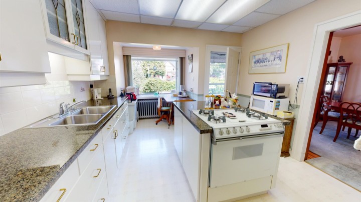 Photo 8 at 1225 E 19th Avenue, Knight, Vancouver East