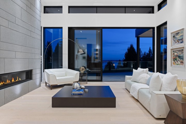 Photo 2 at 2965 Altamont Crescent, Altamont, West Vancouver