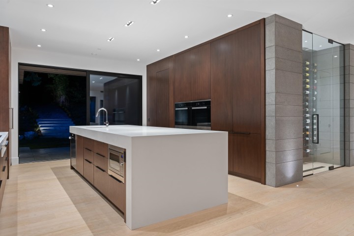 Photo 9 at 2965 Altamont Crescent, Altamont, West Vancouver