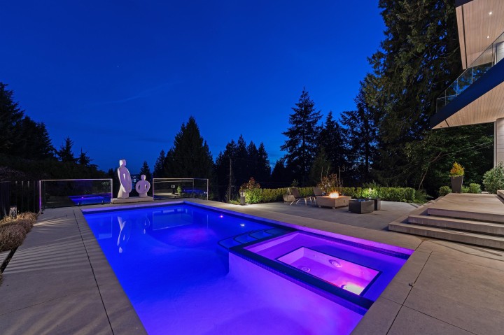 Photo 37 at 2965 Altamont Crescent, Altamont, West Vancouver