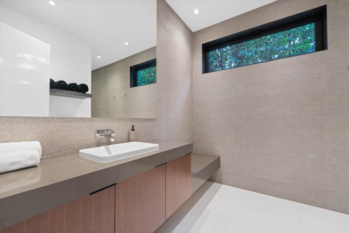 Photo 21 at 2965 Altamont Crescent, Altamont, West Vancouver