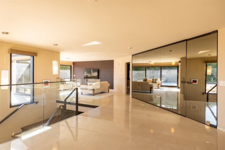 Photo 12 at 1109 Hillside Road, British Properties, West Vancouver