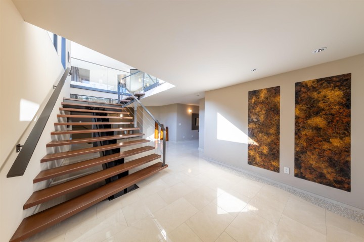 Photo 19 at 1109 Hillside Road, British Properties, West Vancouver