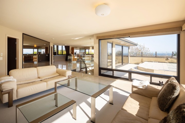 Photo 8 at 1109 Hillside Road, British Properties, West Vancouver