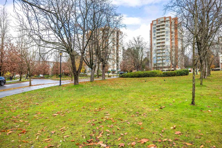 Photo 27 at 602 - 683 W Victoria Park, Lower Lonsdale, North Vancouver