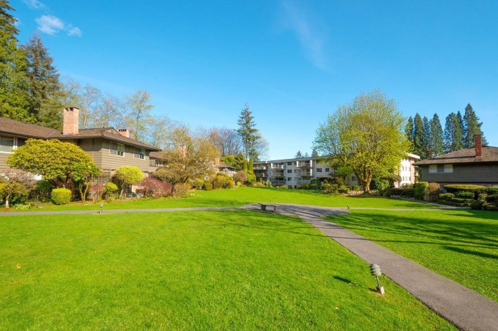 Photo 30 at 704 - 235 Keith Road, Cedardale, West Vancouver