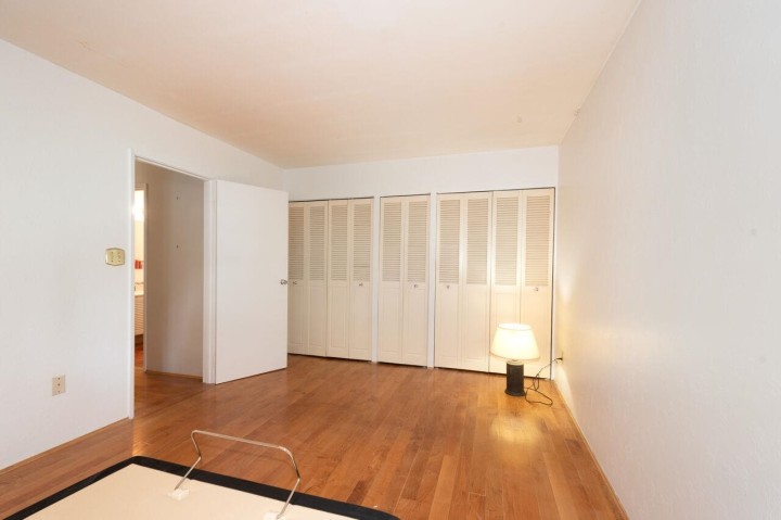 Photo 18 at 704 - 235 Keith Road, Cedardale, West Vancouver