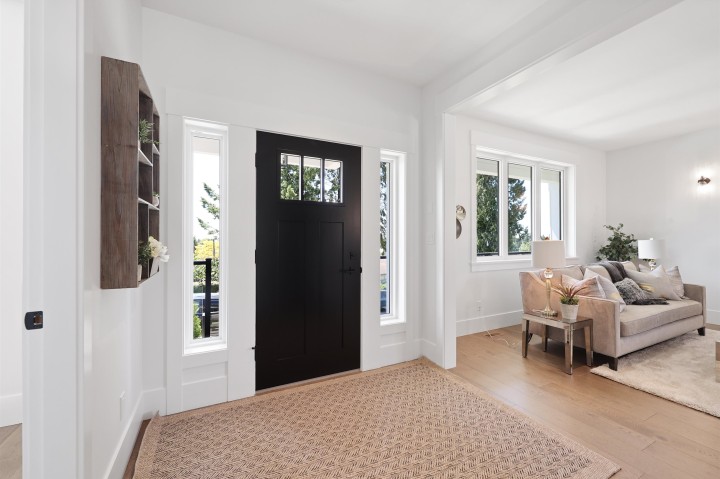 Photo 13 at 338 W 24th Street, Central Lonsdale, North Vancouver