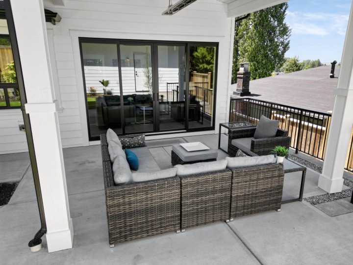 Photo 32 at 338 W 24th Street, Central Lonsdale, North Vancouver