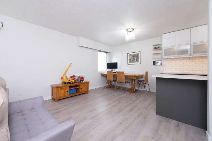 Photo 7 at 216 - 780 Premier Street, Lynnmour, North Vancouver