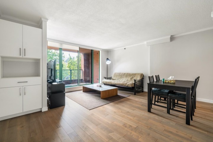 Photo 4 at 312 - 503 W 16th Avenue, Fairview VW, Vancouver West