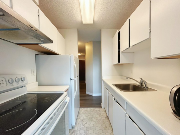 Photo 17 at 606 - 1740 Comox Street, West End VW, Vancouver West