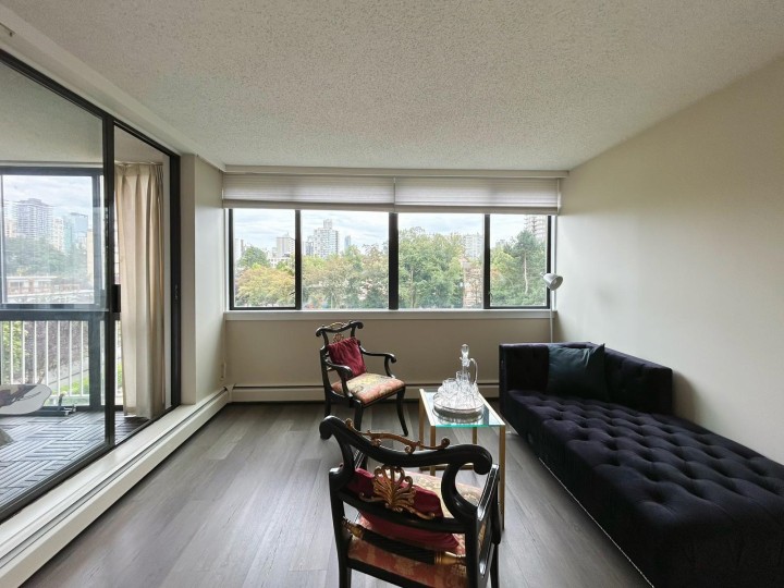 Photo 7 at 606 - 1740 Comox Street, West End VW, Vancouver West