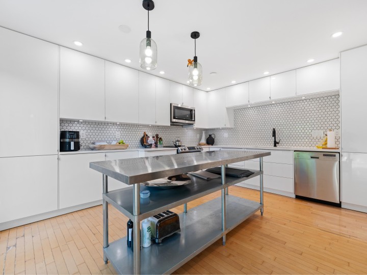 Photo 19 at 2343 W 7th Avenue, Kitsilano, Vancouver West