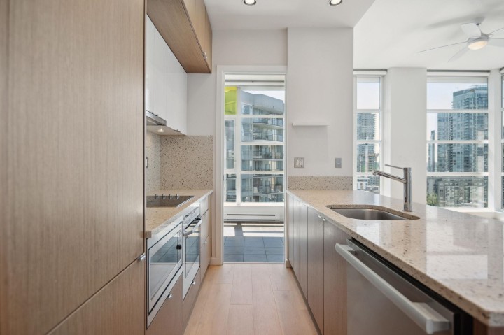 Photo 9 at 1206 - 1205 Howe Street, Downtown VW, Vancouver West