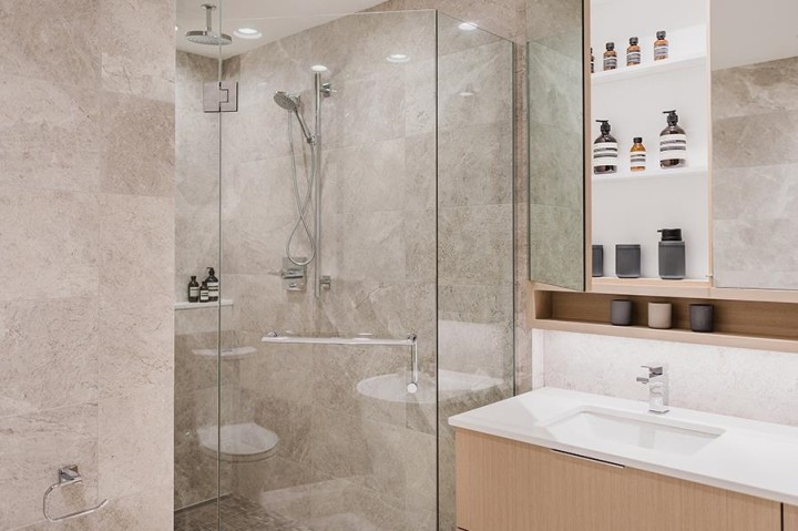 Photo 8 at 2304 - 485 W 42nd Avenue, Oakridge VW, Vancouver West