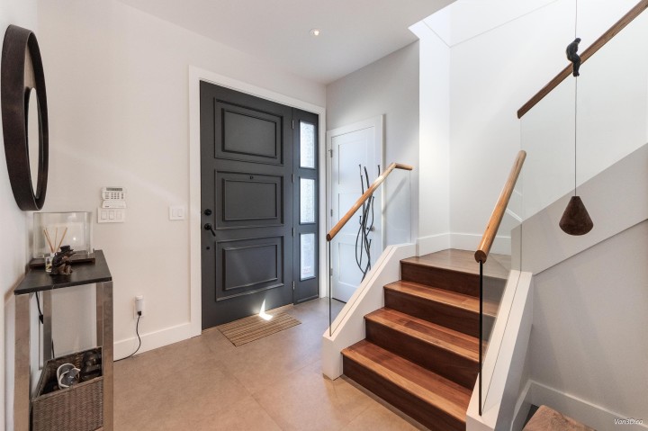 Photo 3 at 4698 W 11th Avenue, Point Grey, Vancouver West