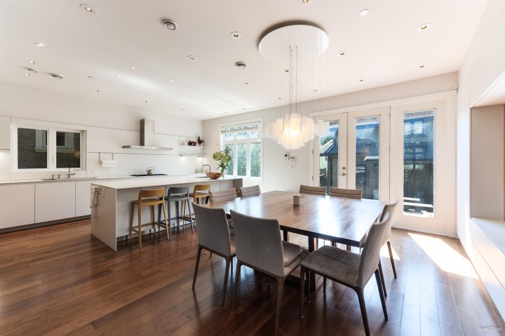 Photo 11 at 4698 W 11th Avenue, Point Grey, Vancouver West