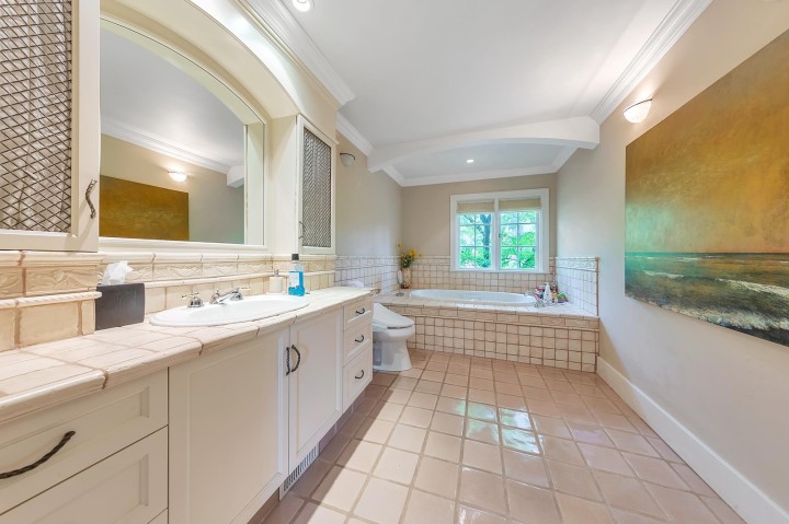 Photo 15 at 1850 Mathers Avenue, Ambleside, West Vancouver