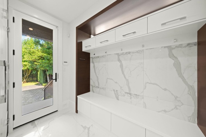 Photo 10 at 4623 W 4th Avenue, Point Grey, Vancouver West