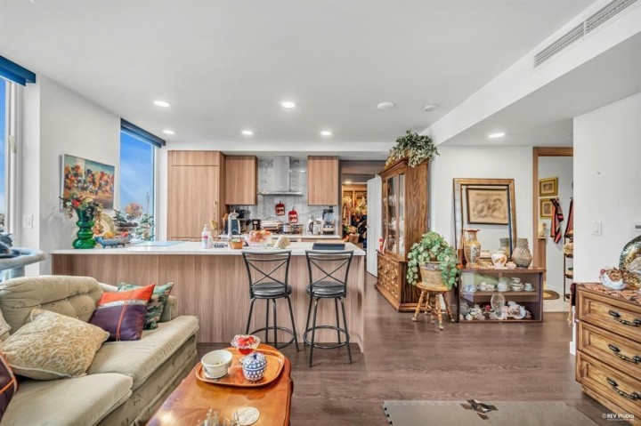 Photo 9 at 615 - 455 Sw Marine Drive, Marpole, Vancouver West