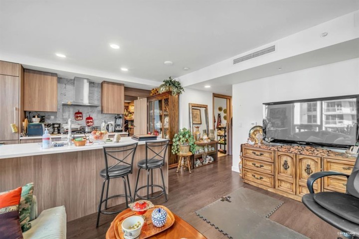 Photo 10 at 615 - 455 Sw Marine Drive, Marpole, Vancouver West