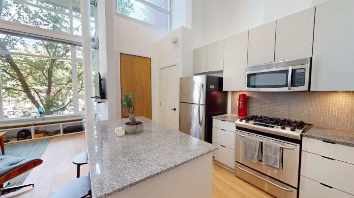 Photo 9 at 2727 Sophia Street, Mount Pleasant VE, Vancouver East