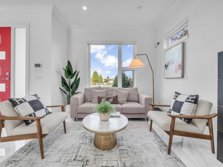 Photo 2 at 90 W 27th Avenue, Cambie, Vancouver West