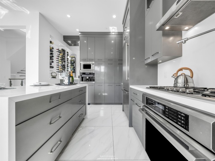 Photo 8 at 90 W 27th Avenue, Cambie, Vancouver West