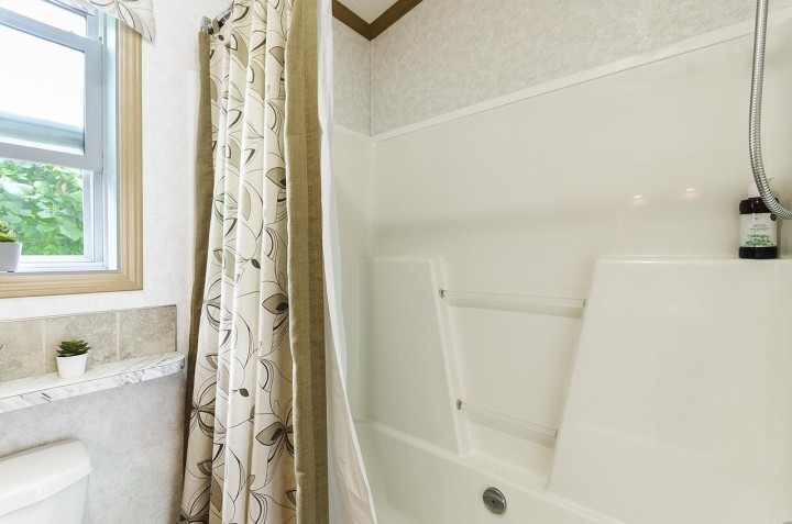 Photo 11 at 222 Tyee Drive, Park Royal, West Vancouver