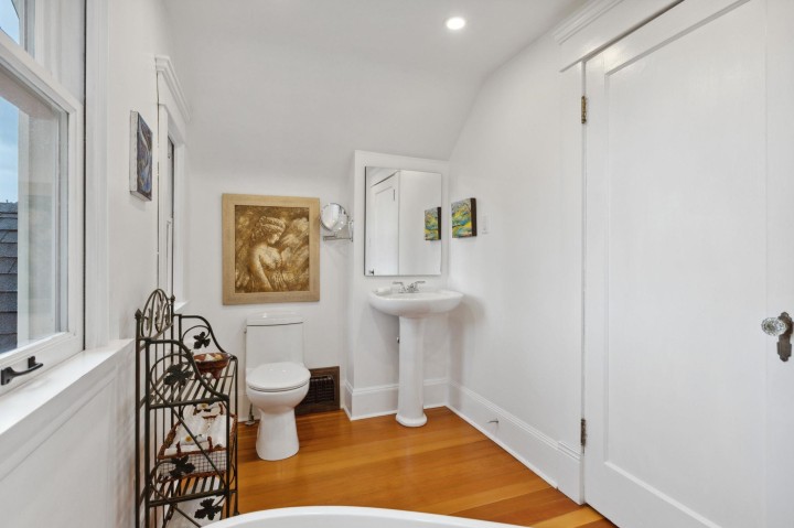 Photo 20 at 349 E 24th Street, Central Lonsdale, North Vancouver