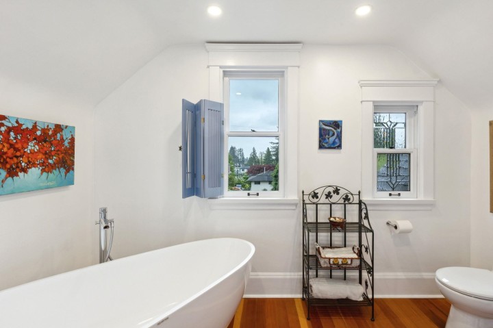 Photo 18 at 349 E 24th Street, Central Lonsdale, North Vancouver