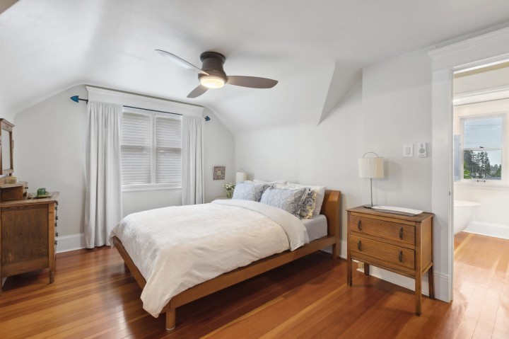 Photo 15 at 349 E 24th Street, Central Lonsdale, North Vancouver