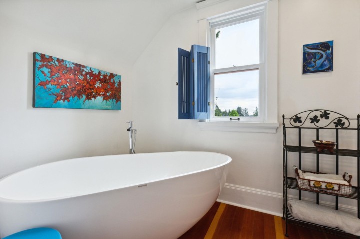 Photo 19 at 349 E 24th Street, Central Lonsdale, North Vancouver