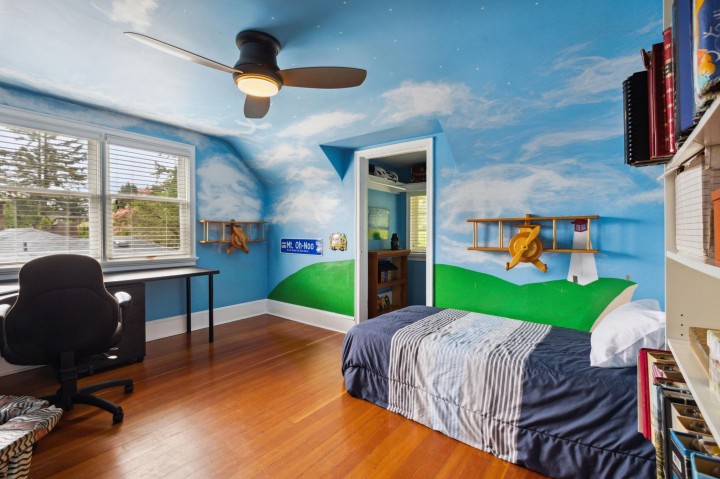 Photo 21 at 349 E 24th Street, Central Lonsdale, North Vancouver