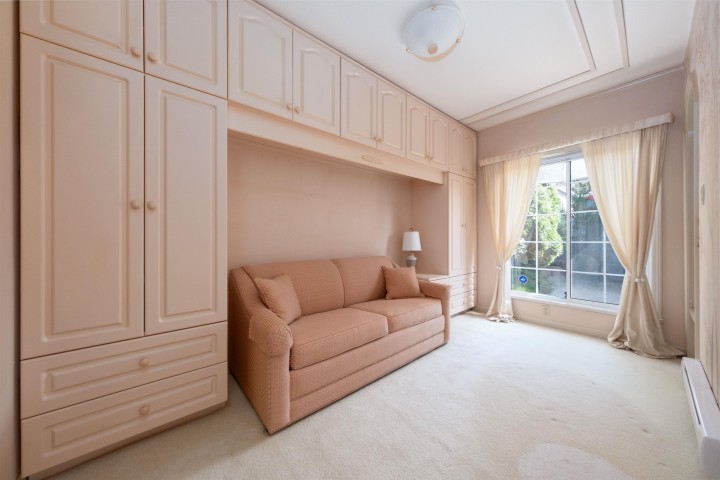 Photo 18 at 5020 Moss Street, Collingwood VE, Vancouver East