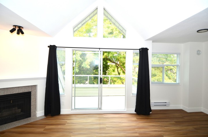 Photo 10 at 404 - 3638 Rae Avenue, Collingwood VE, Vancouver East