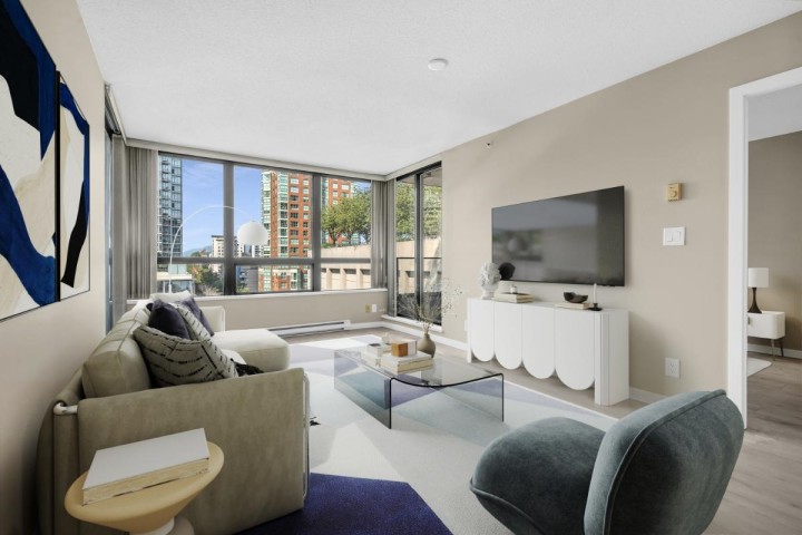 Photo 17 at 1008 - 933 Hornby Street, Downtown VW, Vancouver West