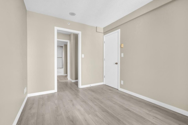 Photo 7 at 1008 - 933 Hornby Street, Downtown VW, Vancouver West