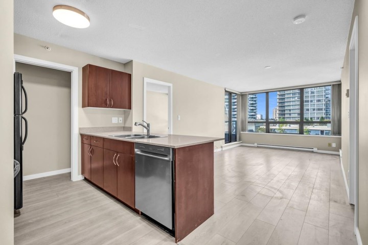 Photo 5 at 1008 - 933 Hornby Street, Downtown VW, Vancouver West