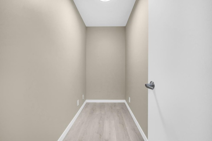 Photo 15 at 1008 - 933 Hornby Street, Downtown VW, Vancouver West