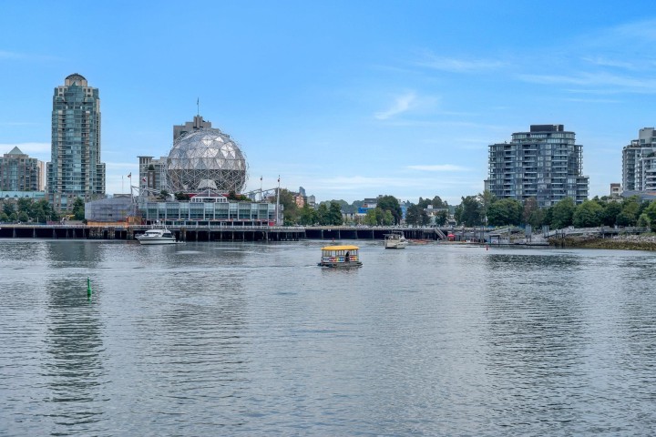 Photo 3 at 2007 - 918 Cooperage Way, Yaletown, Vancouver West