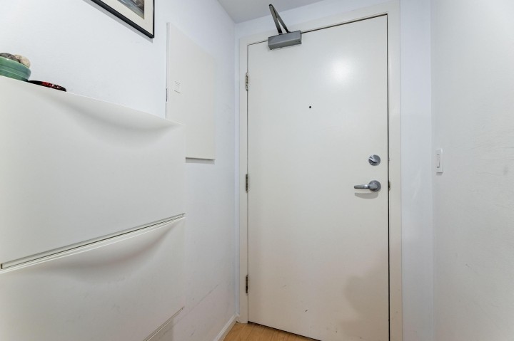 Photo 7 at 509 - 1331 West Georgia Street, Coal Harbour, Vancouver West