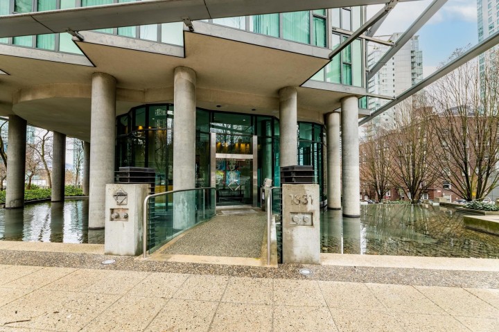 Photo 3 at 509 - 1331 West Georgia Street, Coal Harbour, Vancouver West